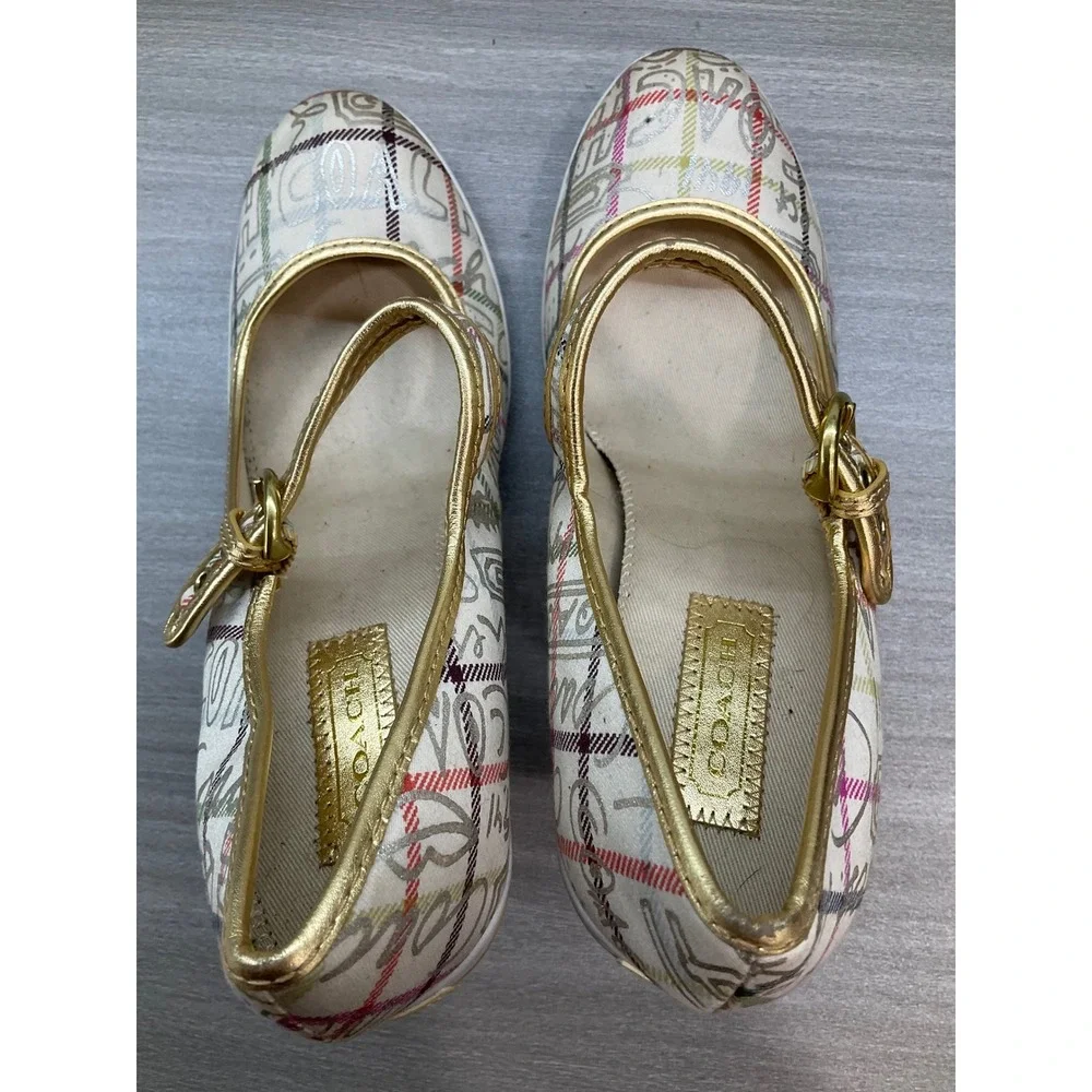 VINTAGE COACH POPPY MARY JANE HEELS